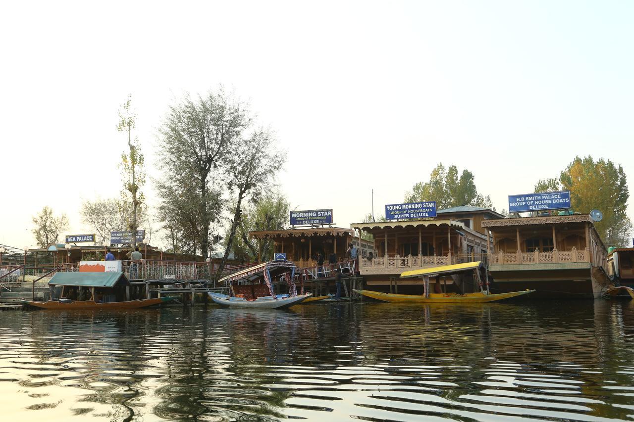 Morning Star Group Of Houseboats Hotel Srinagar  Exterior photo